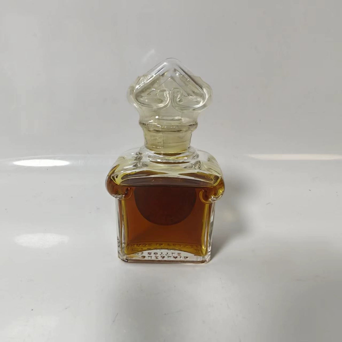020926-525 Guerlain Madame Butterfly