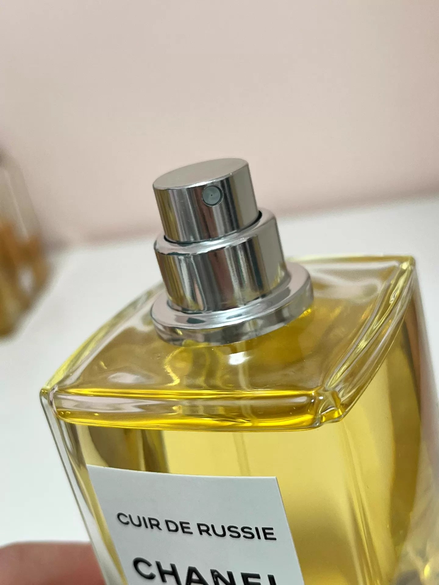 230526-201 Chanel Russian Leather Parfum 200ml 6.8 oz