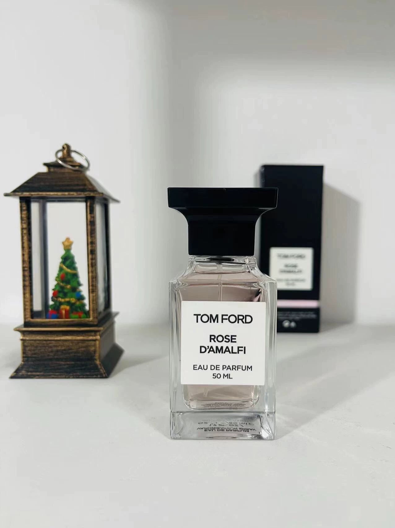 260526-42 Tom Ford Almafi Rose 50ml 1.7 oz