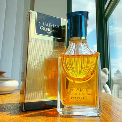 060526-53 Guerlain One Thousand One
