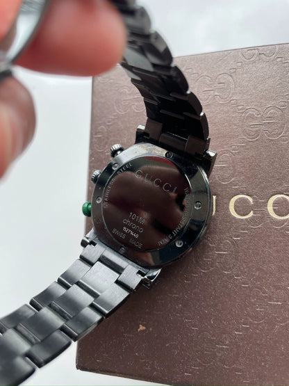 020426-watch-91 Gucci quartz watch stainless