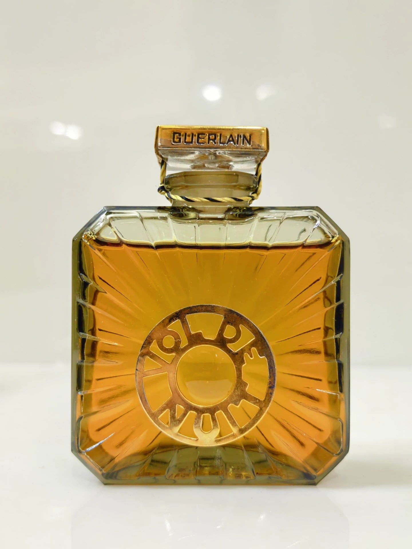 220226-81 Guerlain vol de nuit 30ml 1 oz parfum perfume