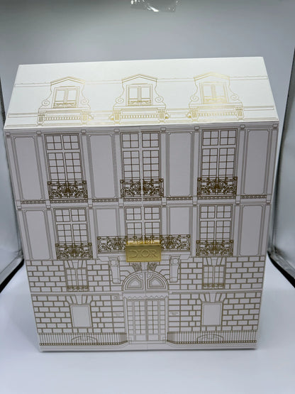 030926-101 Dior Montaigne Festival Limited