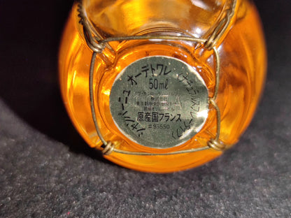 051025-54 Ysl Champagne 50ml 1.7oz EDT eau de toilette