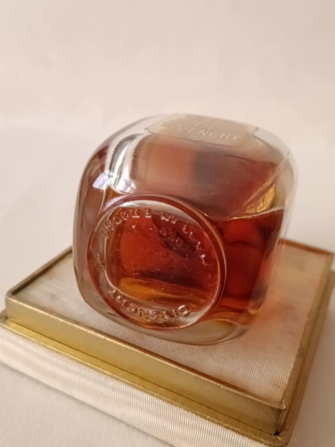 190526-56 Givenchy 30ml 1 oz