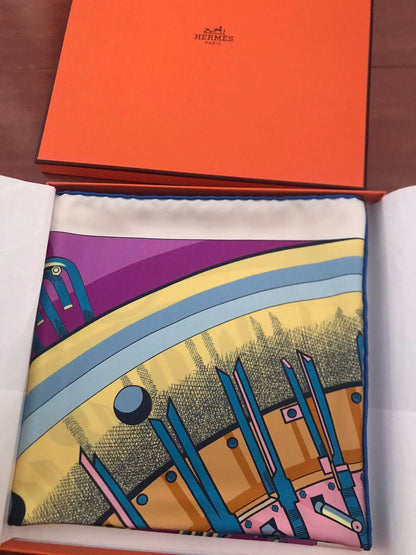 160826-scarf-24 Hermès Genuine silk scarf  90 x 90 cm