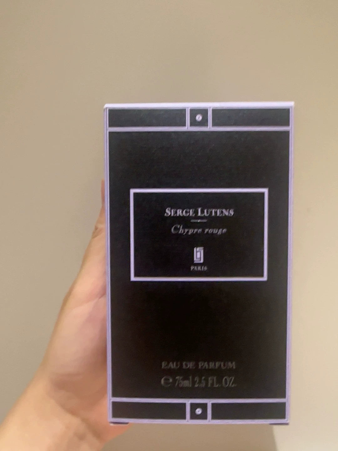 050926-40 Serge Lutens red moss