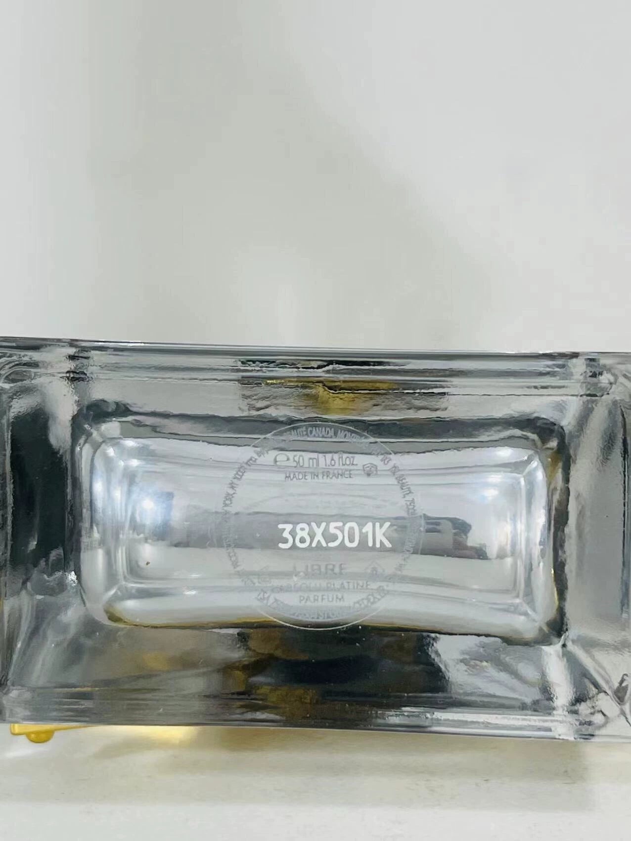 260526-52 Yves Saint Laurent Eau Liberté Platinum 50ml 1.7 oz