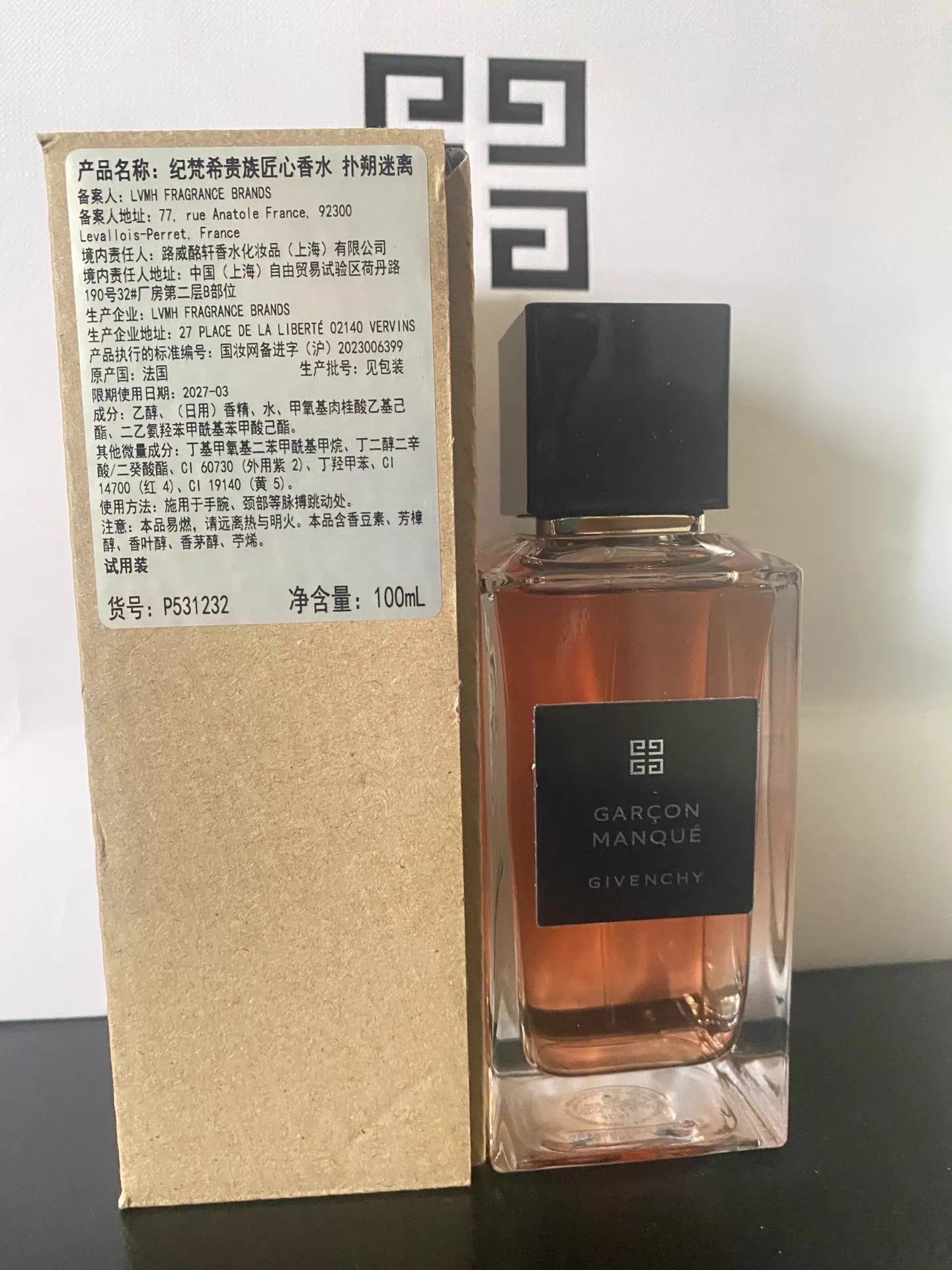 180626-23 Givenchy Validity period 27-3 100ml 3.4 oz