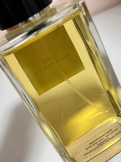 230526-201 Chanel Russian Leather Parfum 200ml 6.8 oz