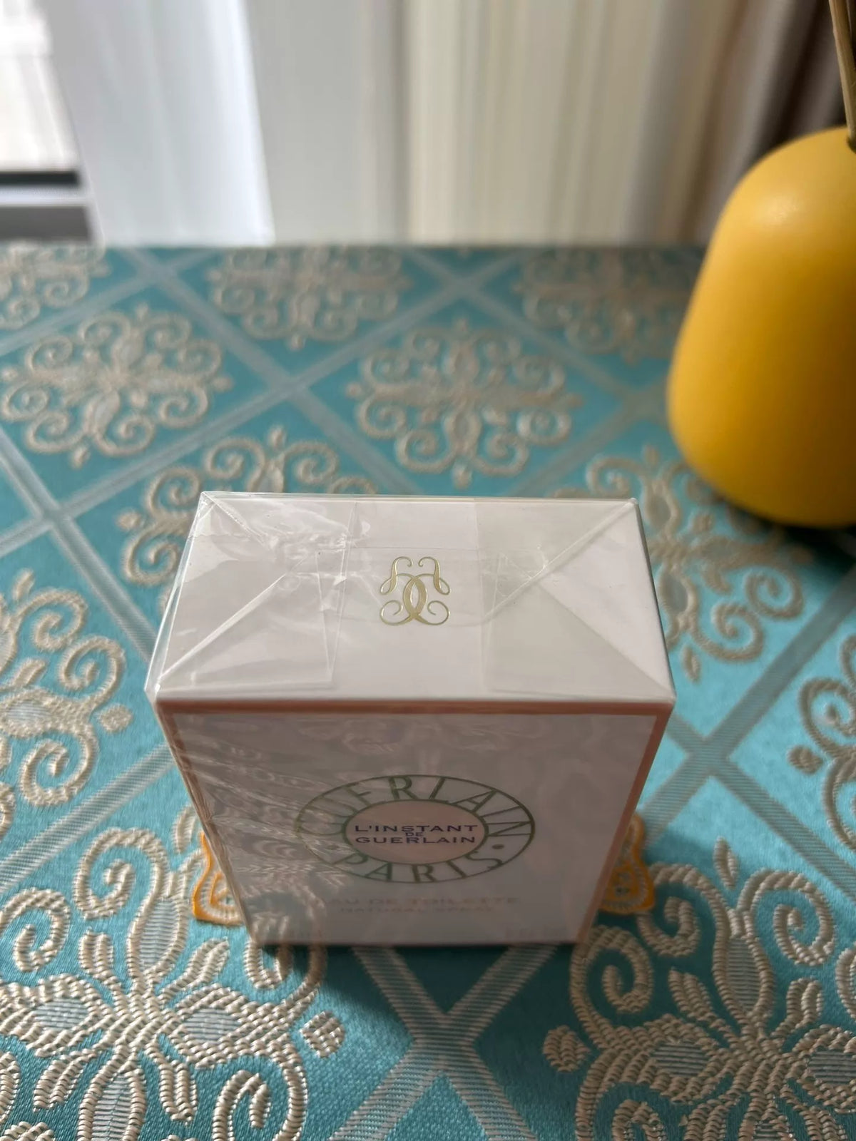 280926-137 Guerlain Rows One People Concave Mouth 30ml 1 oz