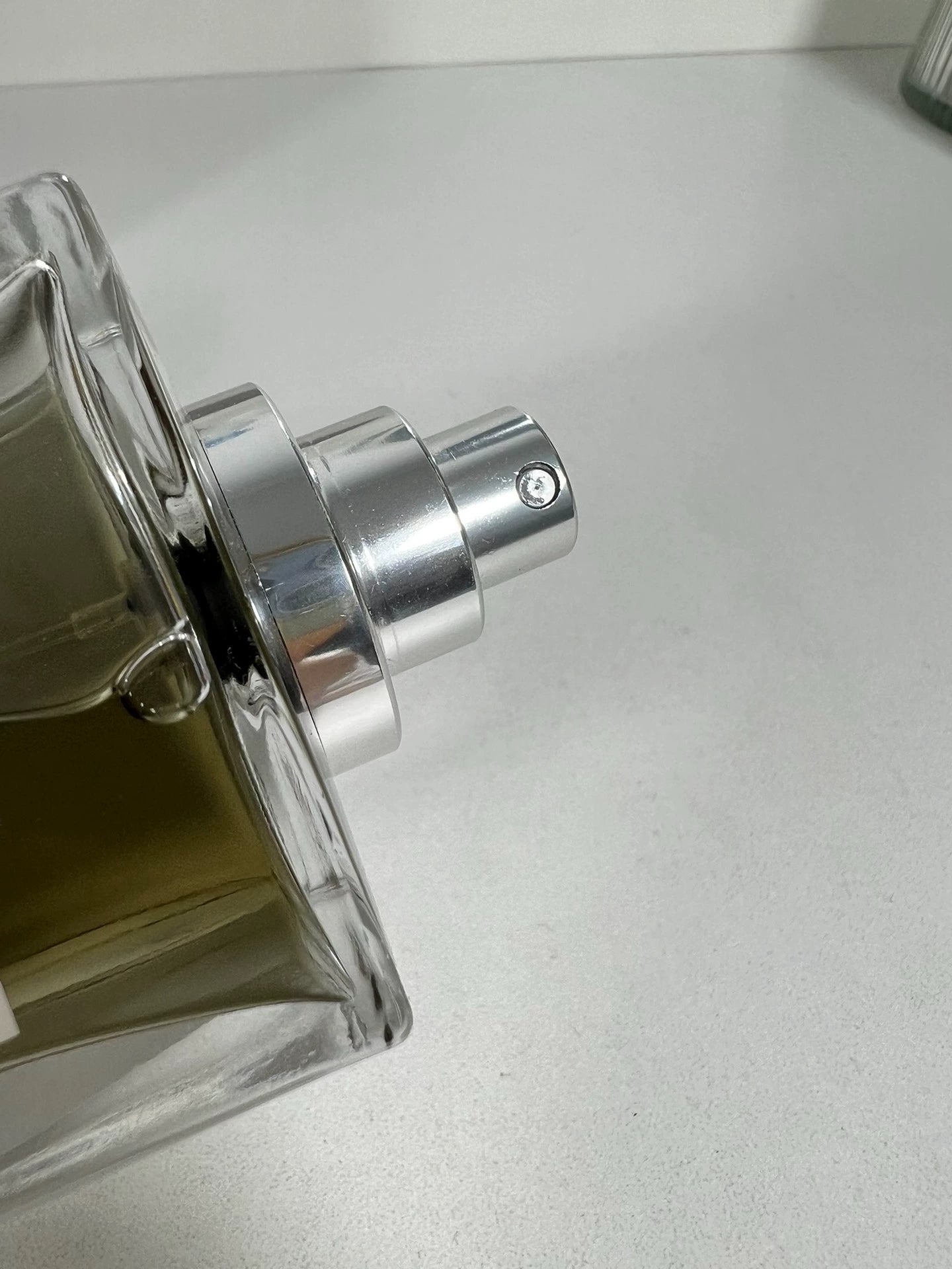 220226-23 Yves Saint Laurent YSL Haute Couture Leather EDP 125ml