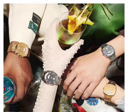 020426-watch-70 Gucci silver grip series
