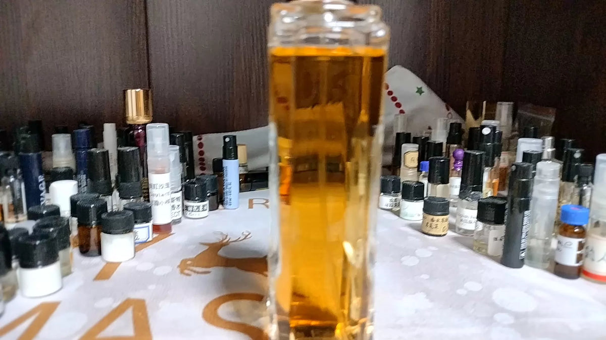 031026-26 Guerlain Heritage EDP