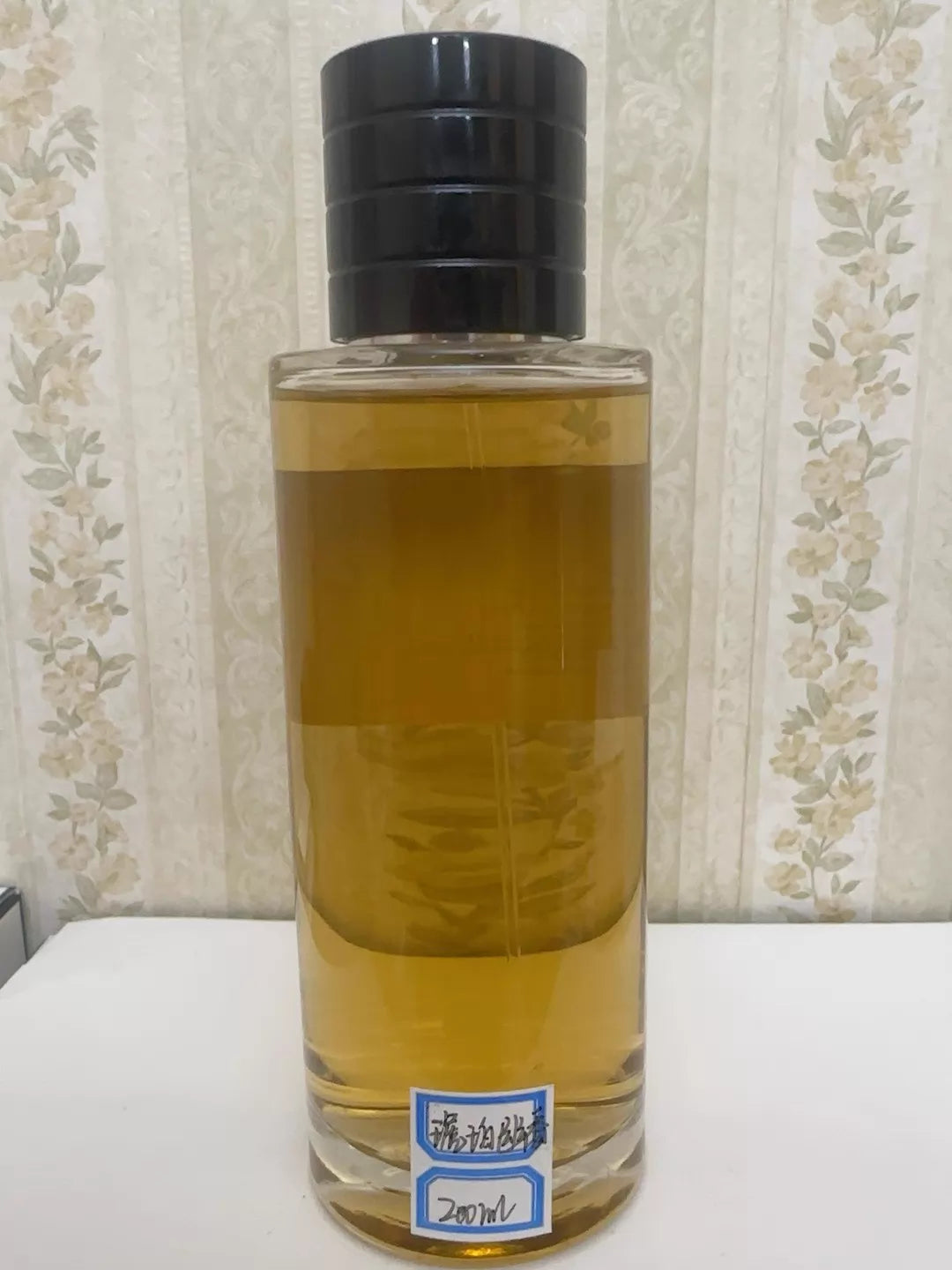 070526-144 Dior Amber Perfume 200ml 6.8 oz