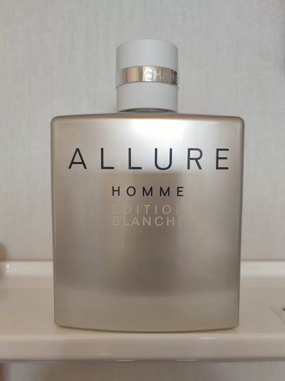 260926-55 Chanel White Glamour Men EDP 150ml 5.1 oz