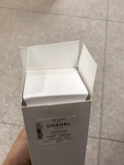150726-95 Chanel Lion Parfum 200ml 6.8 oz