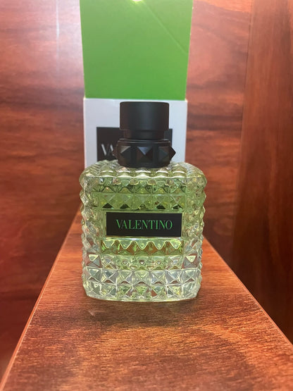 100326-83 Valentino Casual Miss simple 100ML  3.4oz