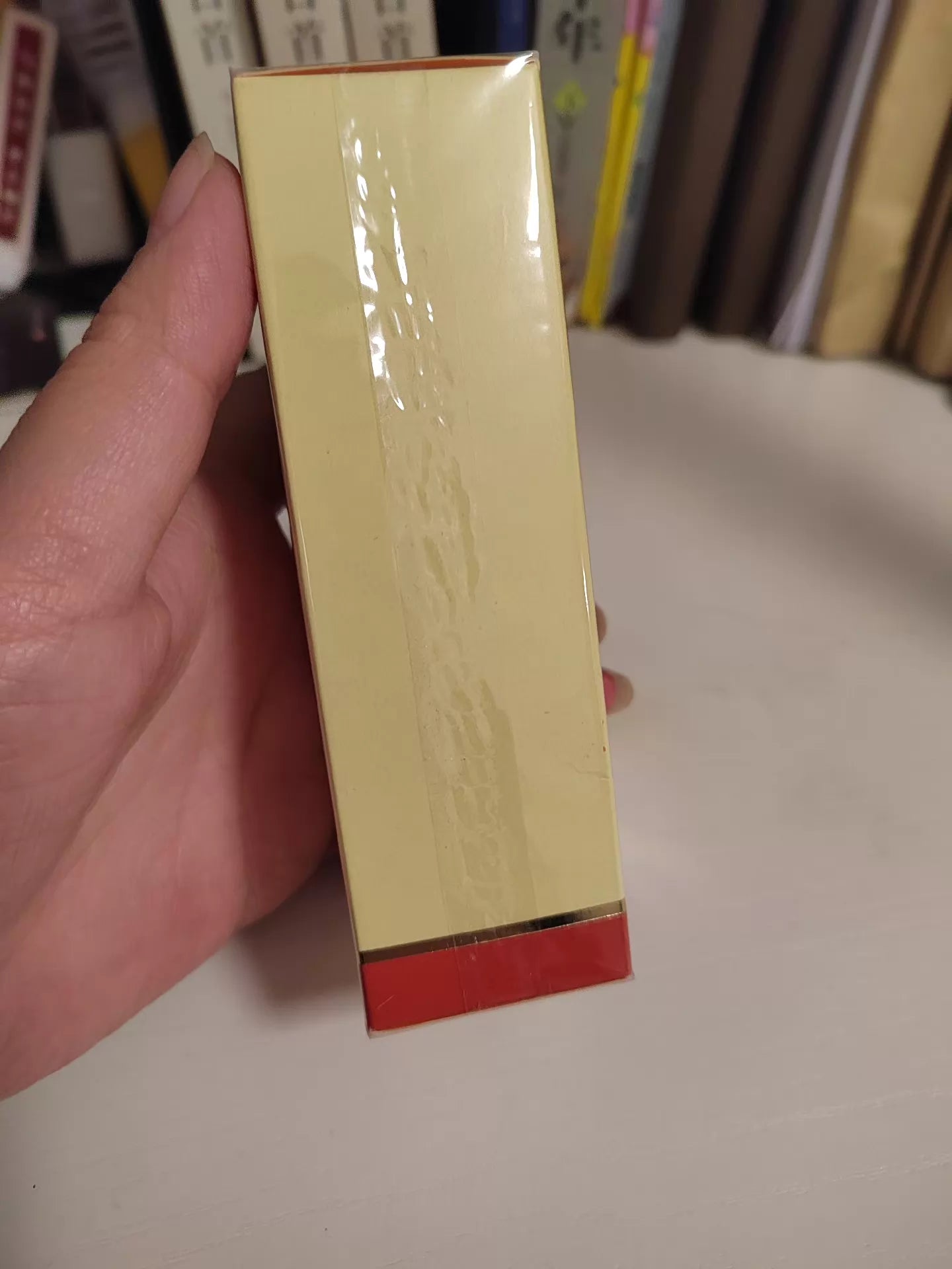 010926-107 Out-of-print Hobigant Contour EDP 50 ml 1.7 oz