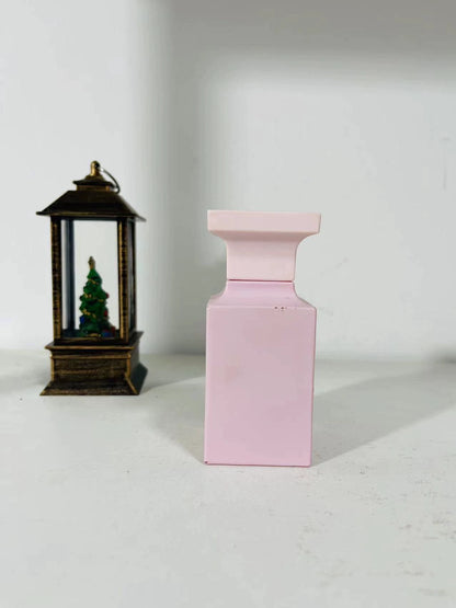 260526-25 Tom Ford 50mlTF Thorn Rose 50ml 1.7 oz