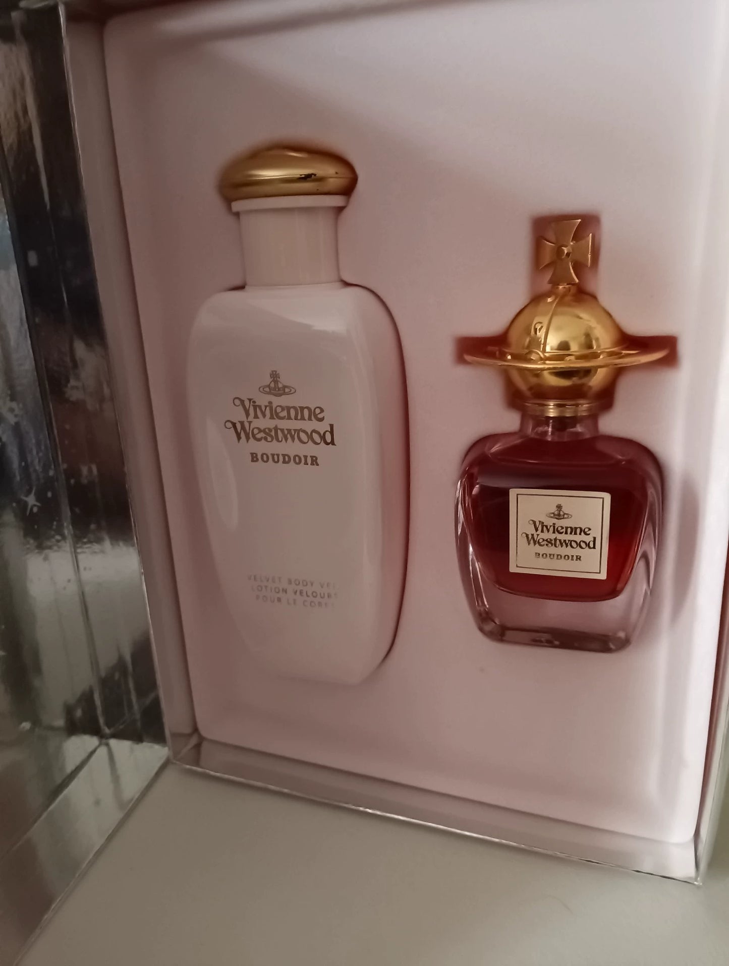 190526-41 Vivienne Eastwood Queen EDP 50ml 1.7 oz