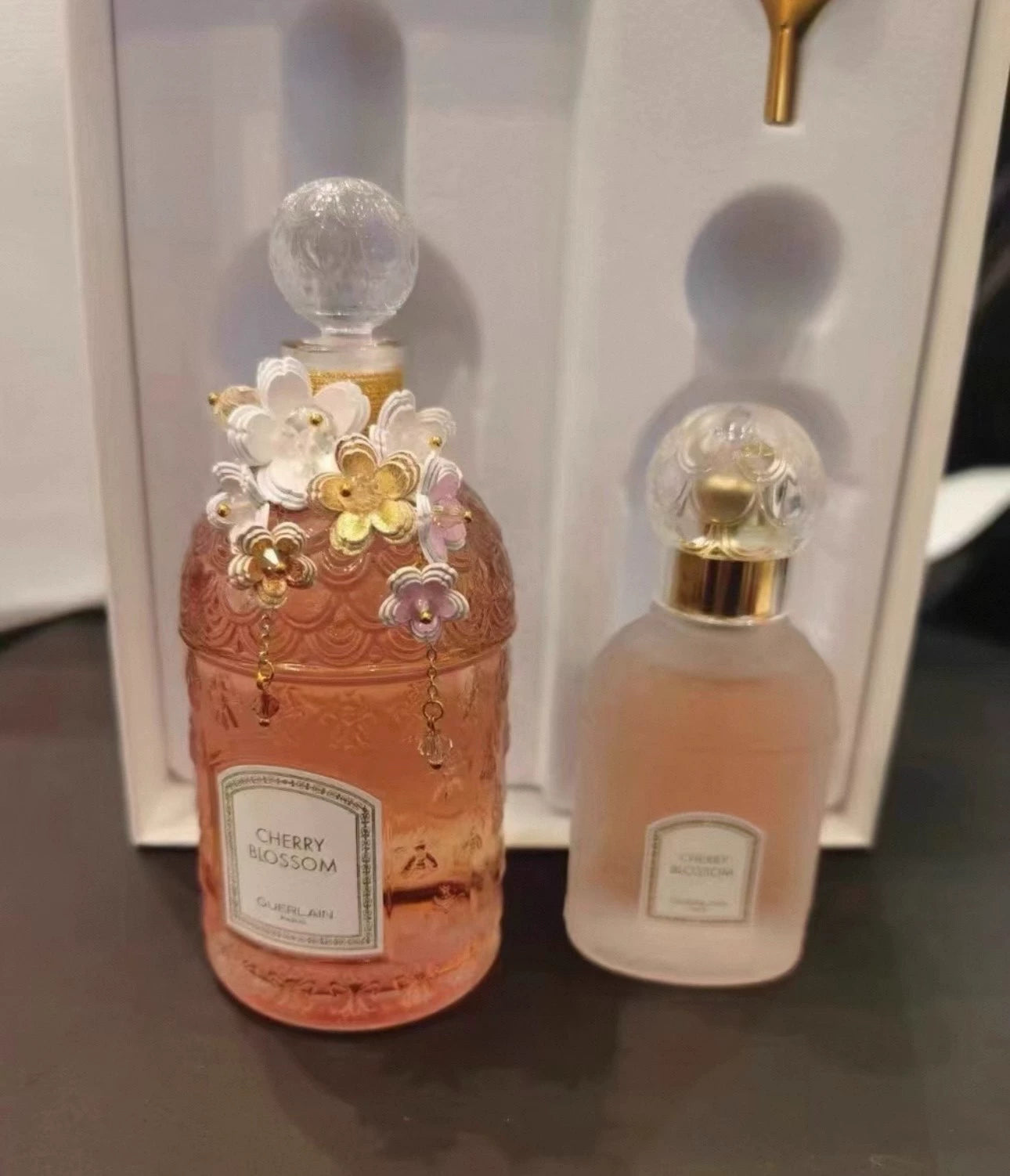 300726-226 Guerlain Cherry Blossom Cherry Parfum