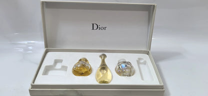 220826-93 Dior set box Yu