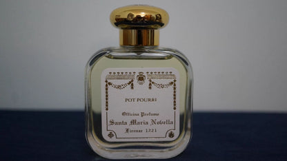 190326-13 Pot POURRI 50ml  1.7oz