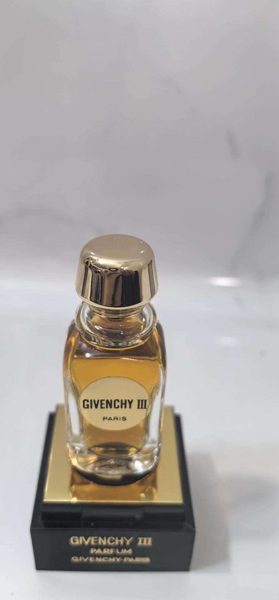220826-351 Givenchy No. No. III 7ml 0.2 oz