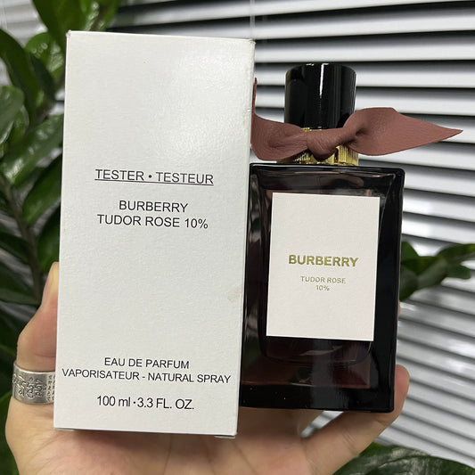 05826-2 Burberry Couture Tudor Rose 100ml 3.4 oz