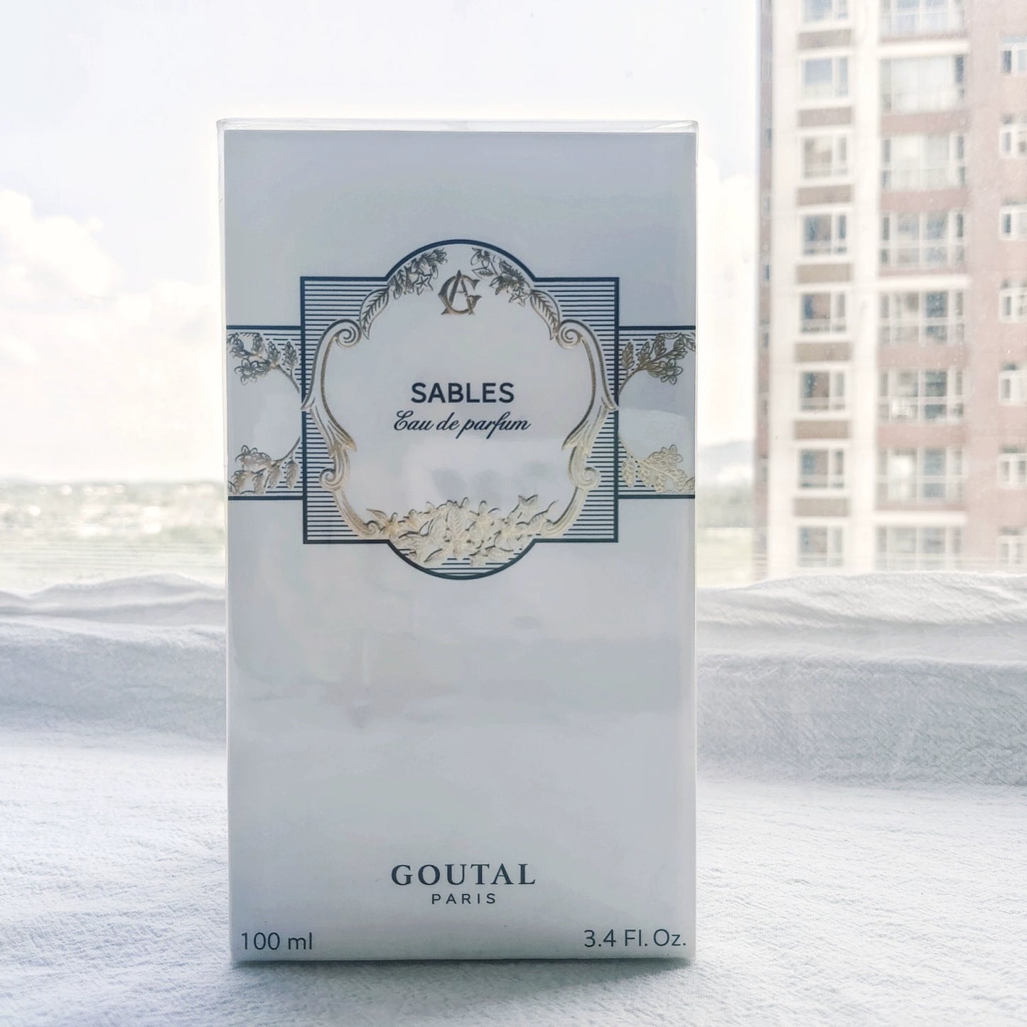 200926-147 Guterres Venerable Fragrance Parfum 100ml 3.4 oz