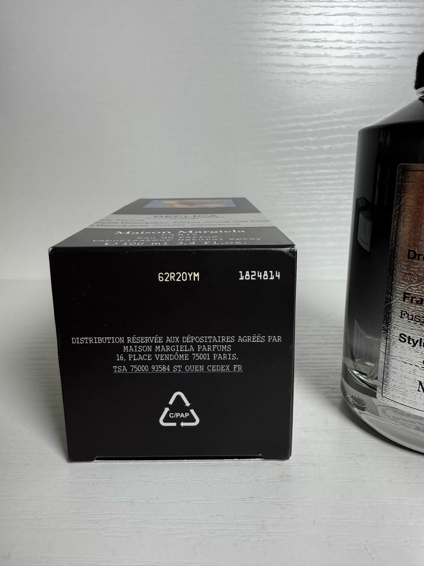 200526-14 Maison Margiela Flight Parfum 100ml 3.4 oz