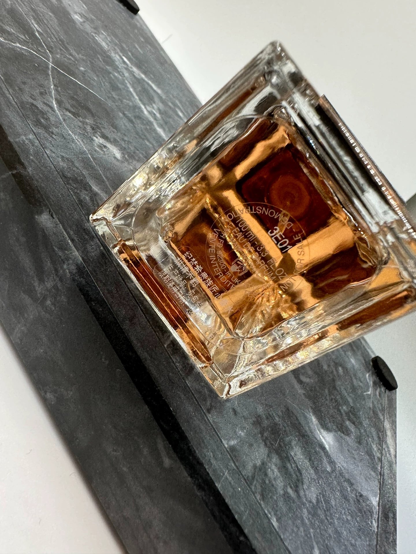 200426-16 Givenchy Indulgent Parfum 100ml 3.4 oz 3.4oz