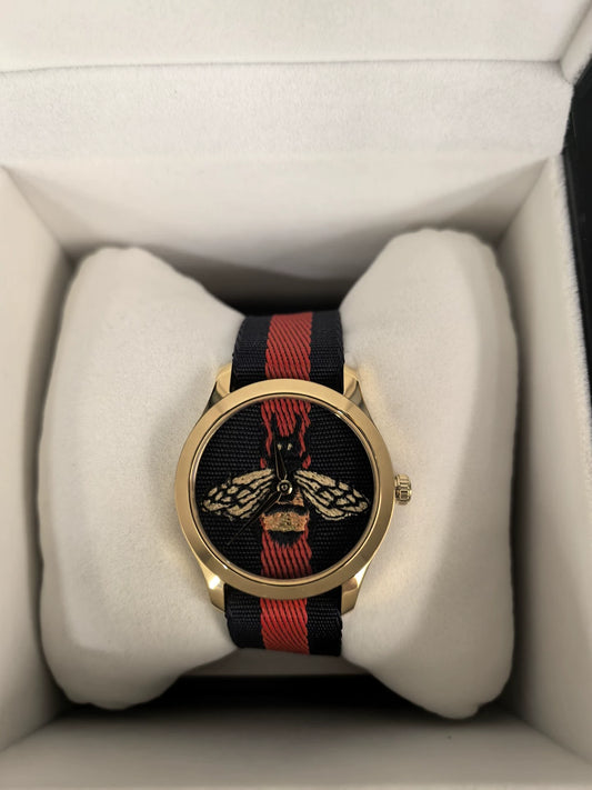 020426-watch-80 Gucci Little Bee quartz