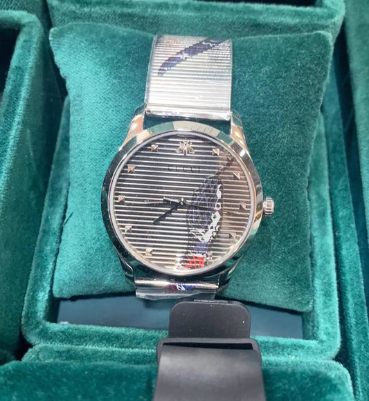 020426-watch-82 Gucci New Snake Quartz