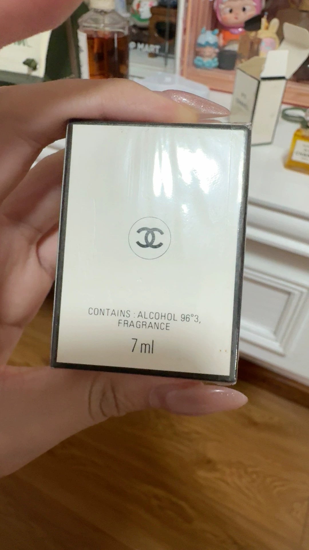 111026-15 Chanel Old Edition Parfum 7ml 0.2 oz