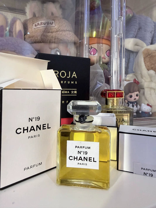 151025-55 Chanel No 19 Parfum Perfume 28 ml 1 oz