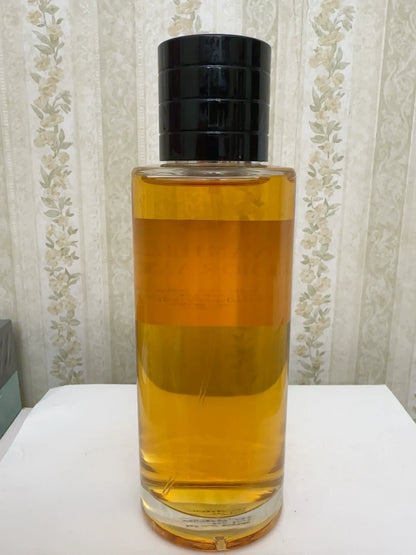 130926-27 Dior VANILLA DIORAMA CHRISTIAN PARIS VAMNILLA DIORAMA CHRISTIAN PARIS 250ML 8.5 oz