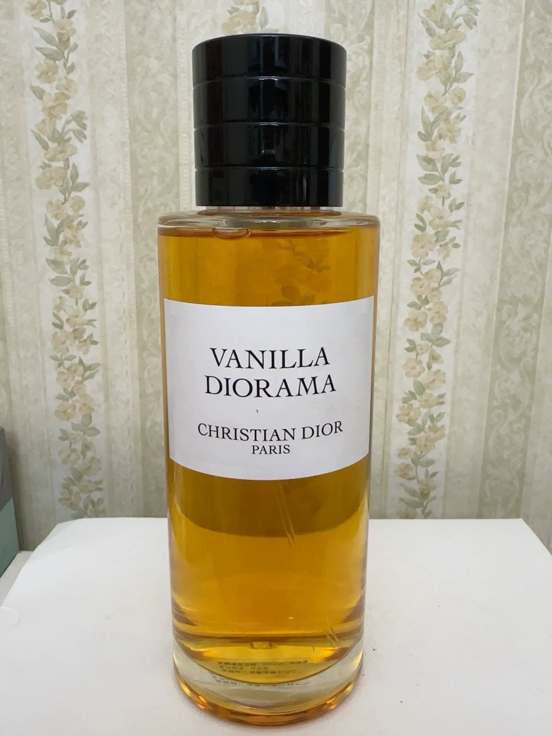 130926-27 Dior VANILLA DIORAMA CHRISTIAN PARIS VAMNILLA DIORAMA CHRISTIAN PARIS 250ML 8.5 oz