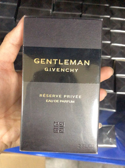 150726-156 Givenchy Gentleman Private Parfum 60ml 2 oz