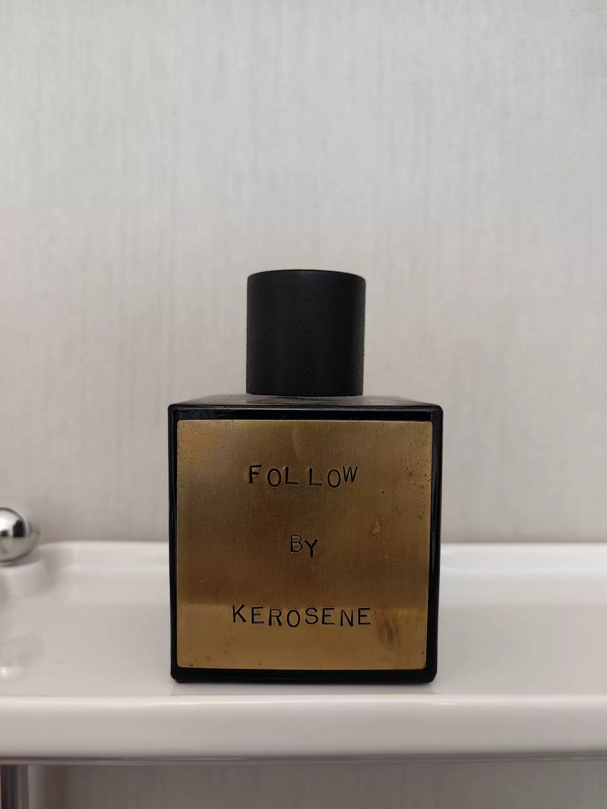 260926-53 Kerosene follow Perfume 100ml 3.4 oz