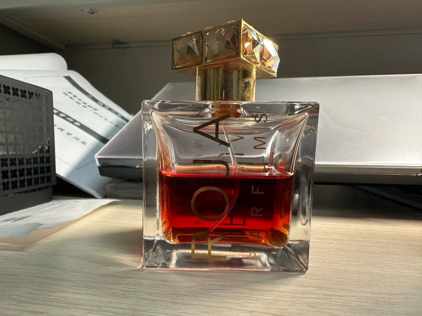 190326-45 roja amber ebony Perfume 100ml  3.4oz
