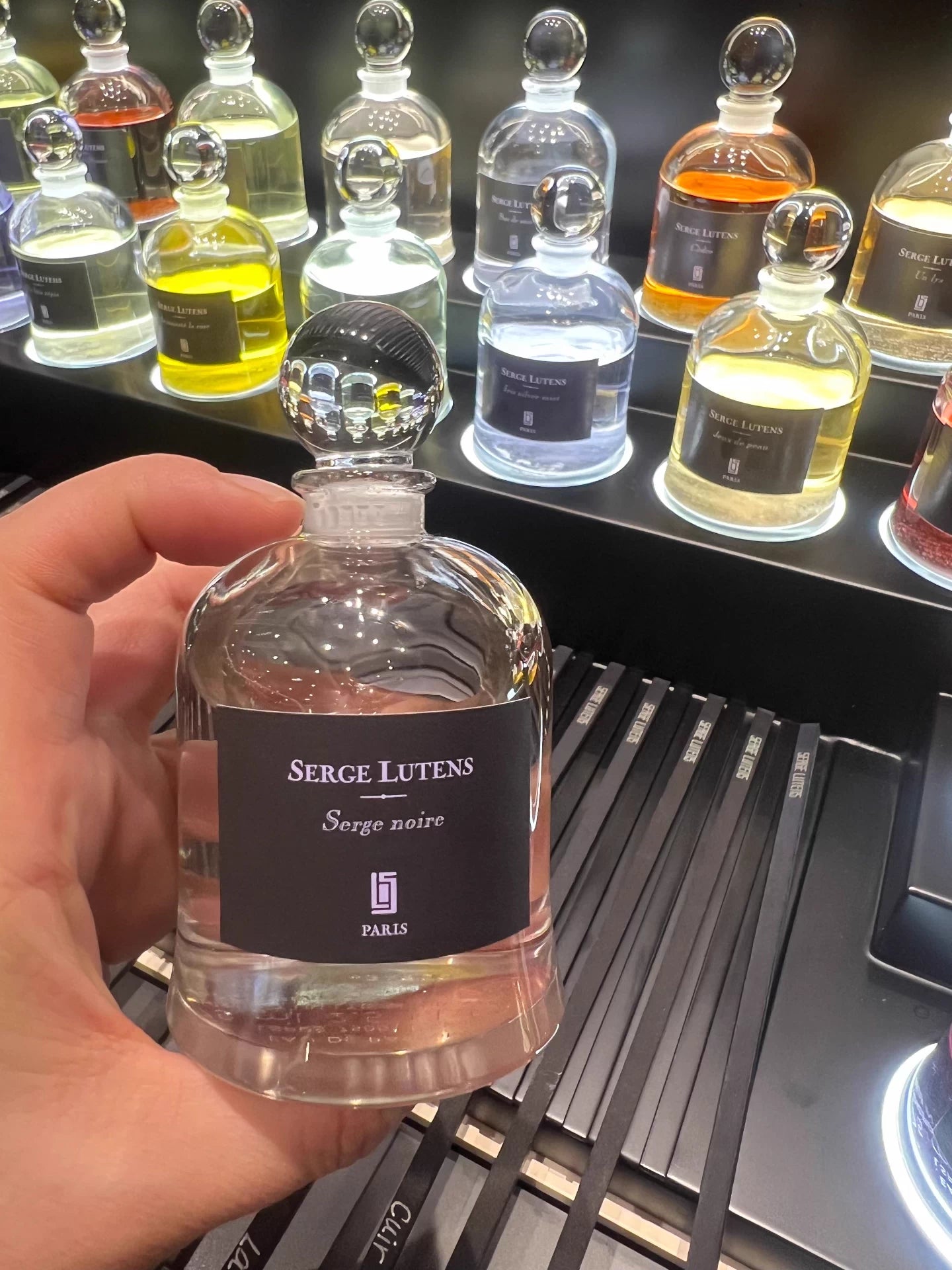 010126-40 Serge Lutens Serge Noire 75ml 2.5oz Eau de parfum EDP