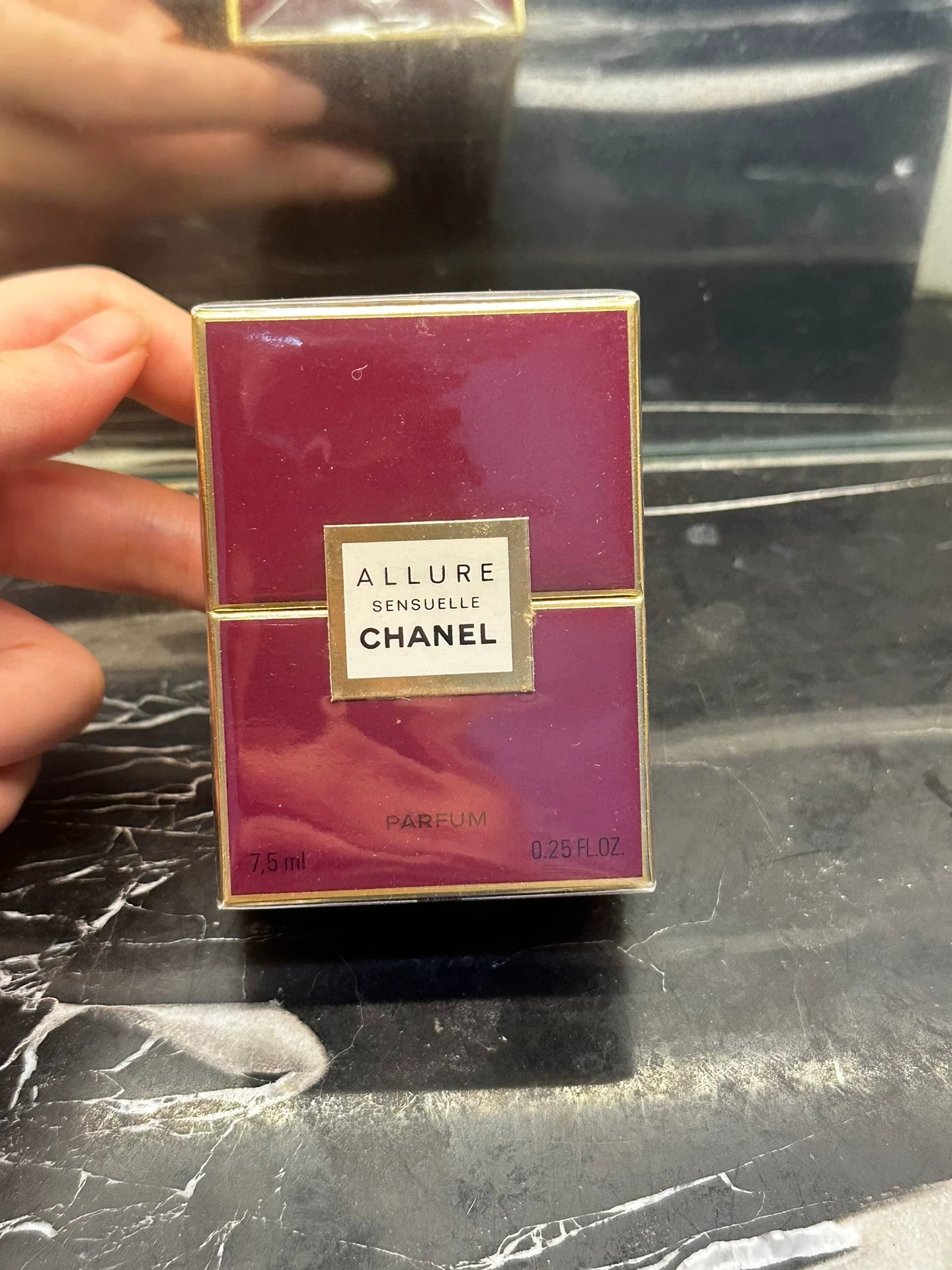 041125-45 Chanel Allure Parfum Perfume 7.5 ml 0.25 oz