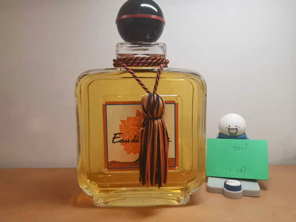 260326-52 Extra large bottle Cologne 750ml