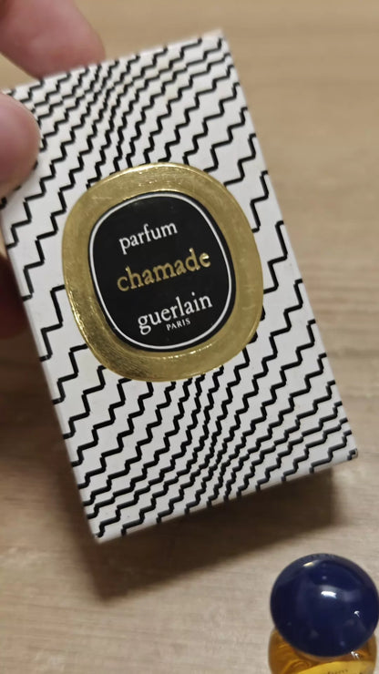 190426-94 Guerlain chamade drum 1ml 0 oz