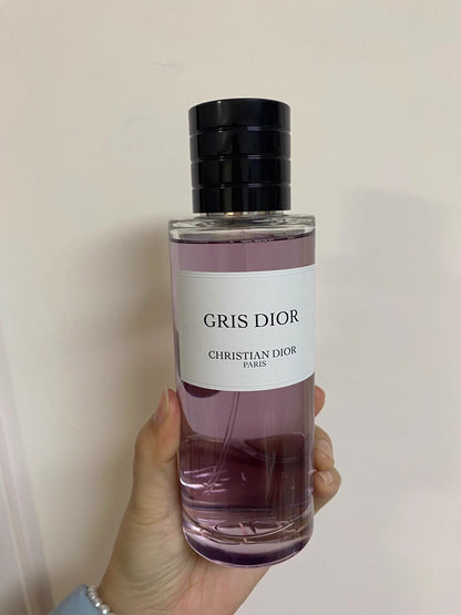 280126-22 Dior GRIS DIOR Parfum 200ml 6.8oz