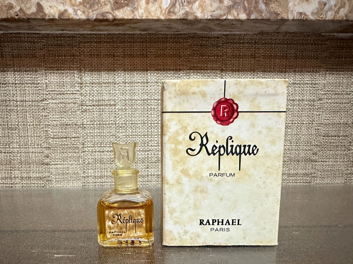 220325-49 Raffle Replique  4ml Parfum