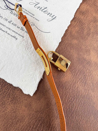 291024-34 Auth HERMES Kelly watch Plated Quartz Ladies watches