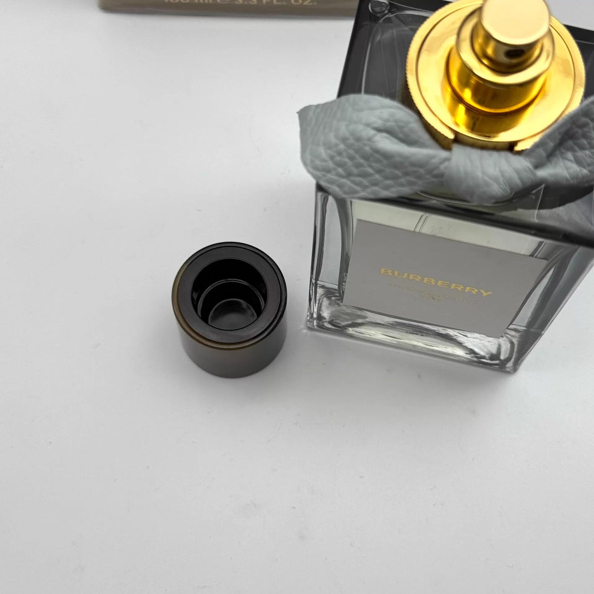 151026-86 Burberry Couture Walking Windsor 100ml 3.4 oz